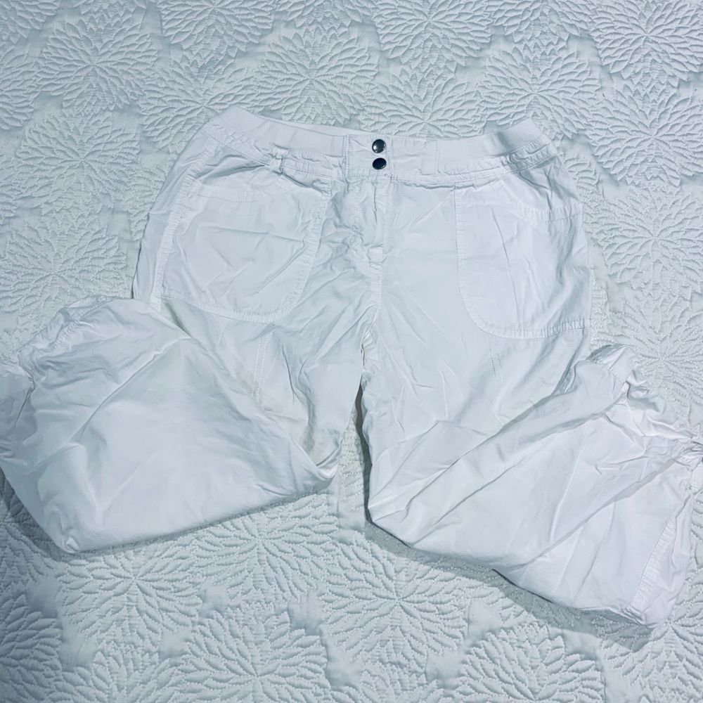 NWOT Chico Crop Pants